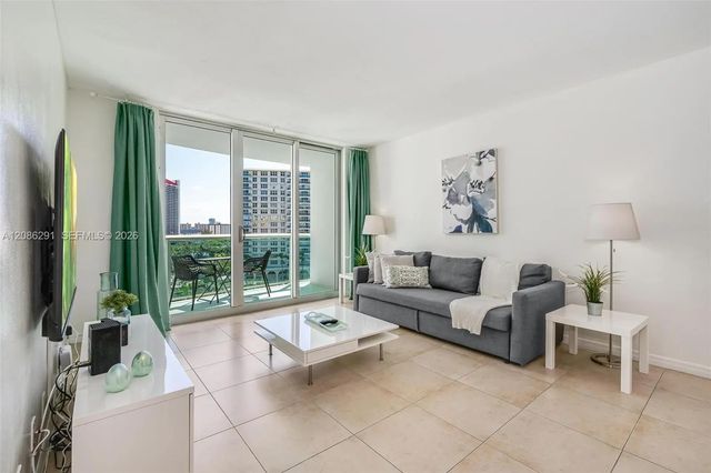3801 S Ocean Drive #9t, Hollywood