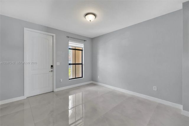 5 of 40 - 17531 Sw 153rd Path, Miami, FL