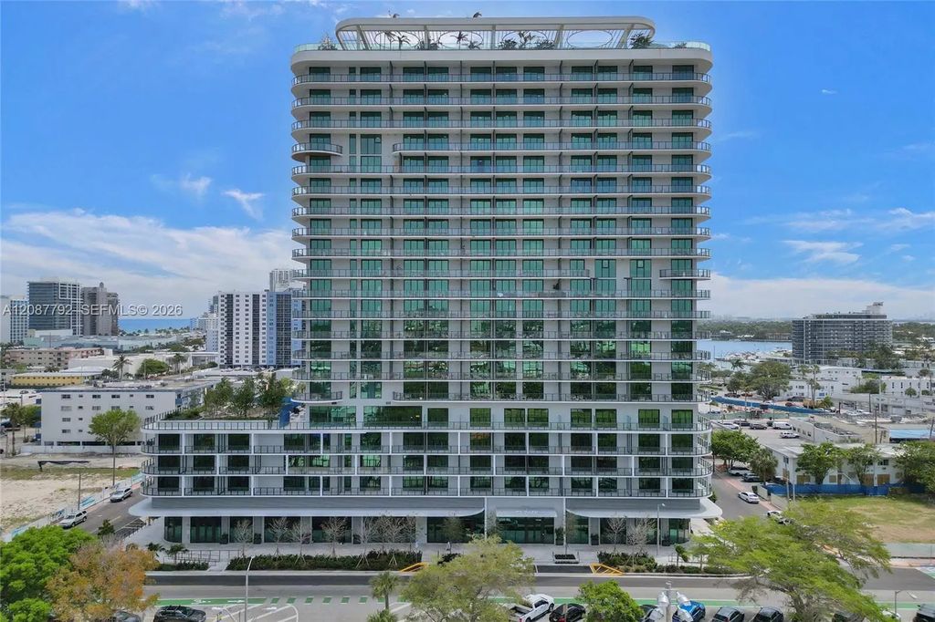 580 72 #1110, Miami