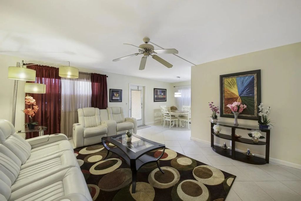 308 Brittany G, Delray Beach