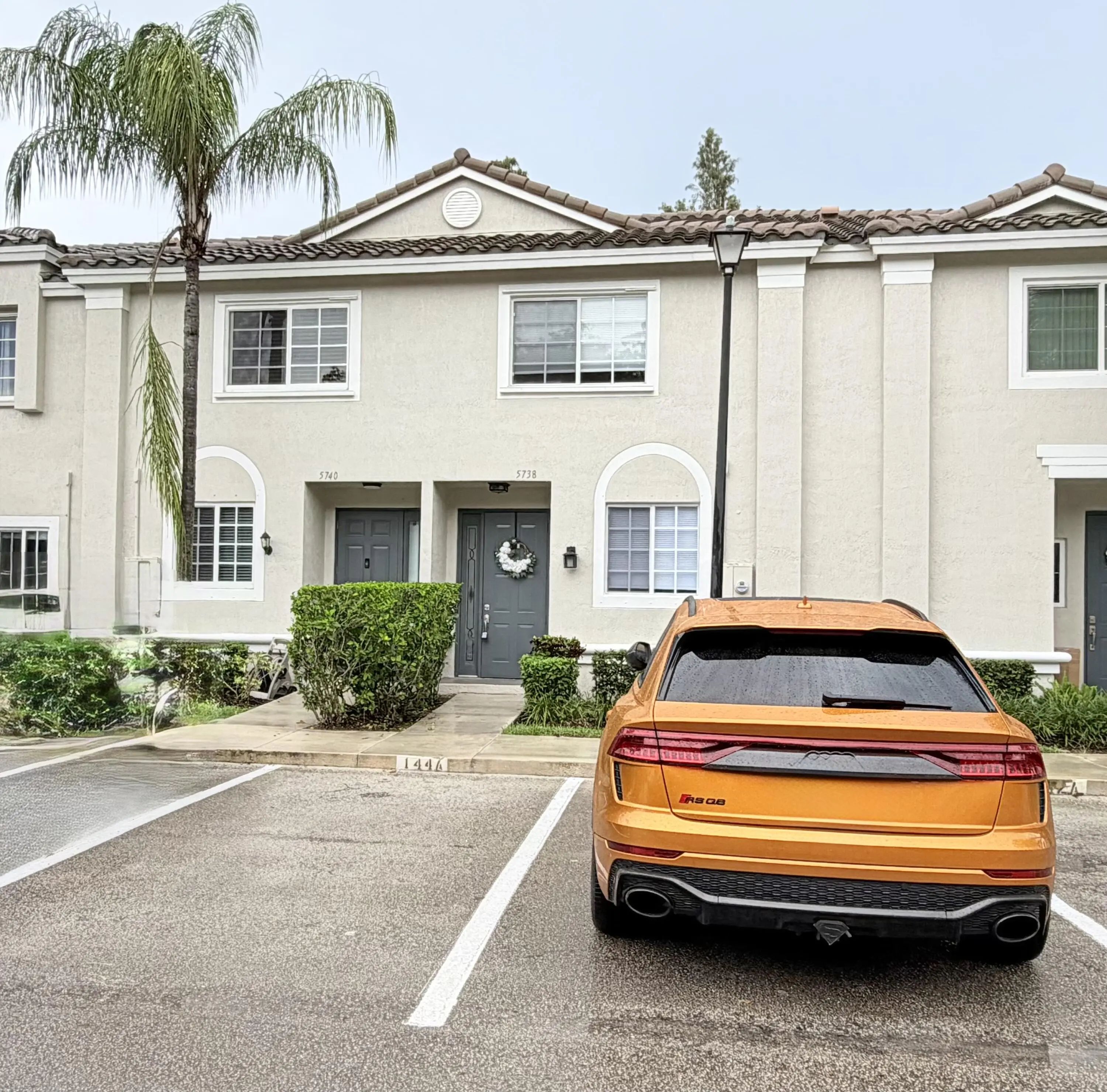 5738 Nw 48th Avenue, Coconut Creek
