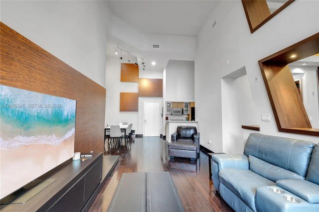 3 of 42 - 2775 Ne 187th Street #120, Aventura, FL