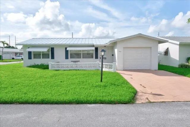 1590 Sw 13th Terrace, Boynton Beach