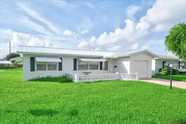 3 of 55 - 1590 Sw 13th Terrace, Boynton Beach, FL