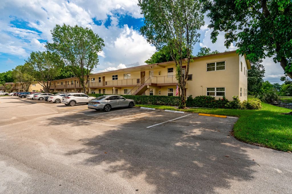 7610 Nw 1st Street #205, Margate