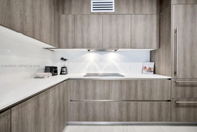 4 of 16 - 17550 Collins Avenue #1003, Sunny Isles Beach, FL