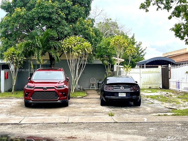 4 of 29 - 5822 Albert Road, West Palm Beach, FL