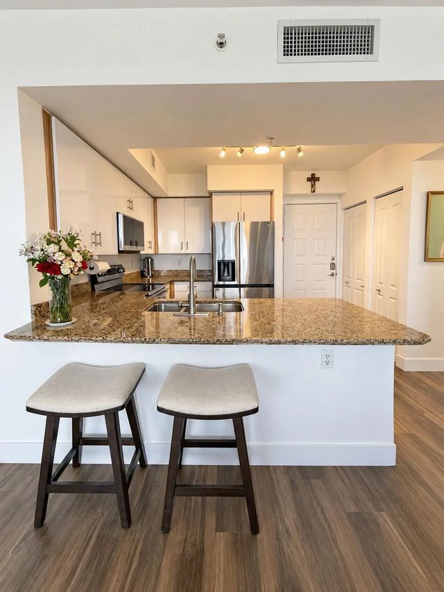 3 of 41 - 1830 Radius Drive #708, Hollywood, FL