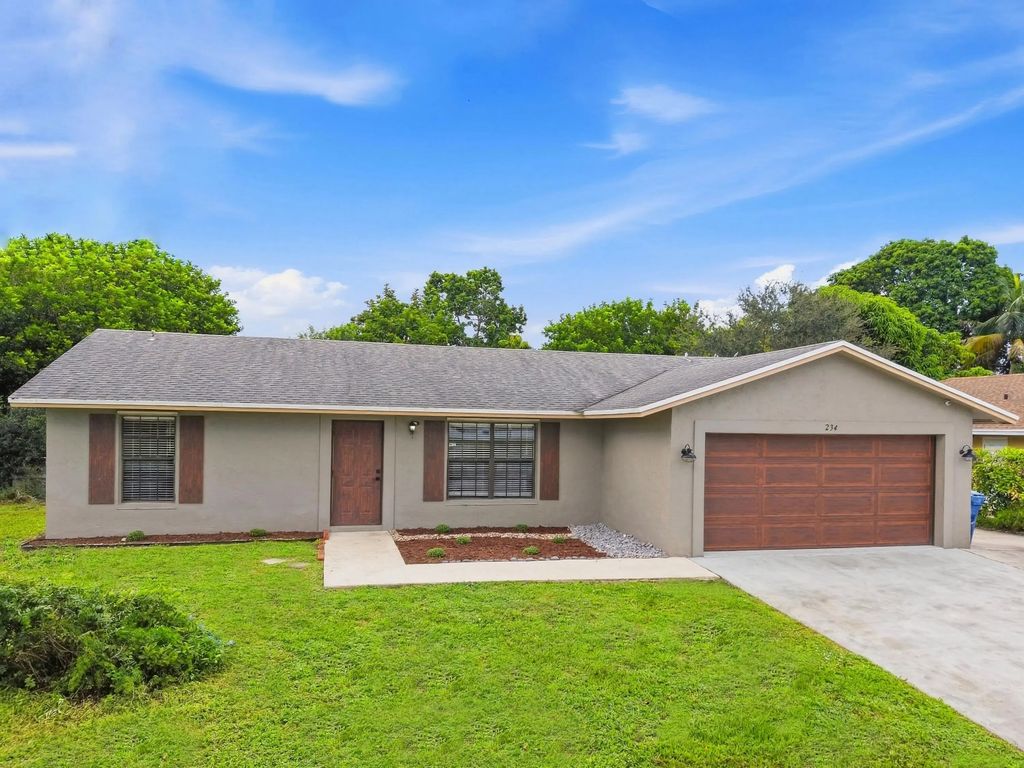 234 La Mancha Avenue, Royal Palm Beach