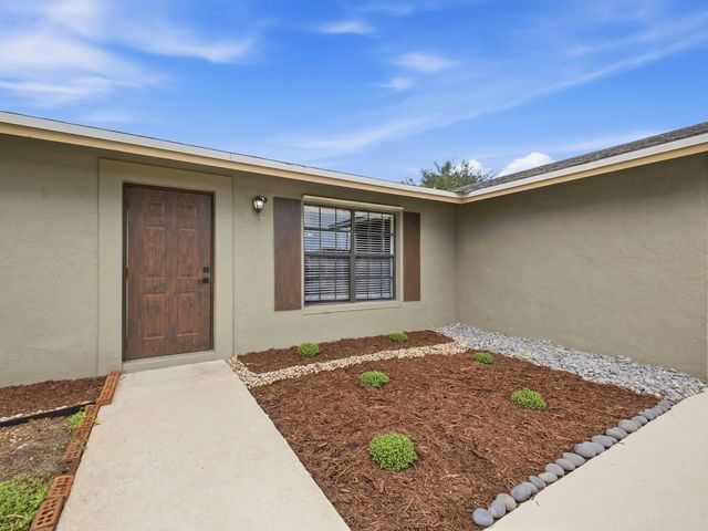 3 of 37 - 234 La Mancha Avenue, Royal Palm Beach, FL