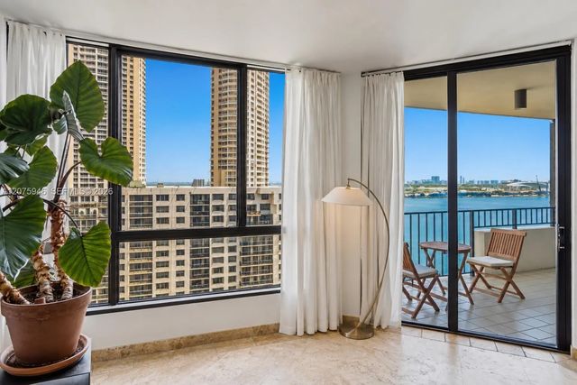 3 of 42 - 520 Brickell Key Drive #a1902, Miami, FL