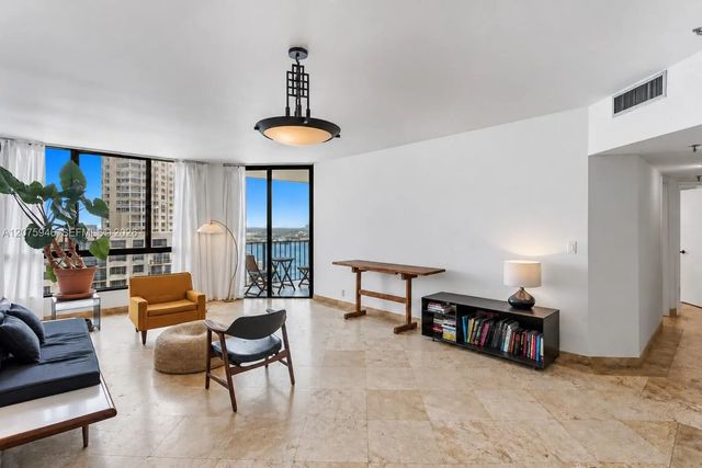 4 of 42 - 520 Brickell Key Drive #a1902, Miami, FL