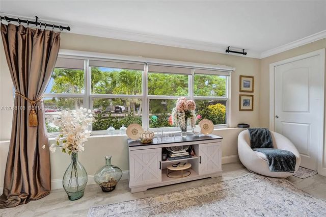 4 of 34 - 418 Nw 20th Street, Wilton Manors, FL