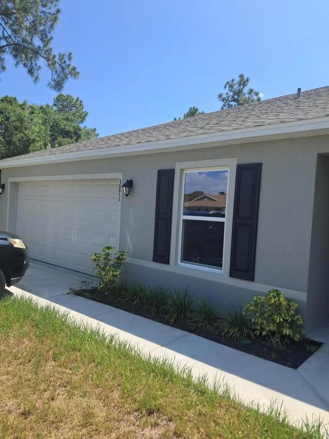 2 of 4 - 141 Se Ferguson Street Se #1, Palm Bay, FL