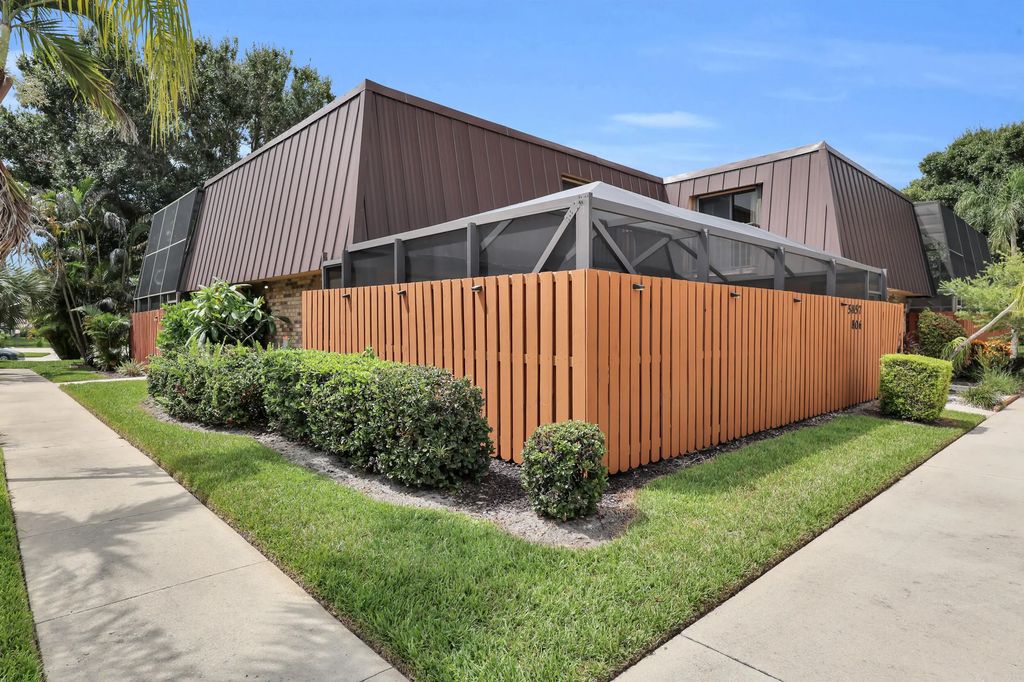 5857 Se Windsong Lane #806, Stuart