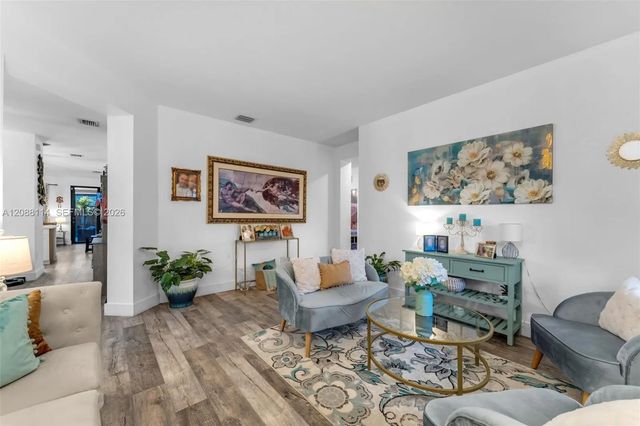 4 of 55 - 2484 Se 2nd Street, Homestead, FL