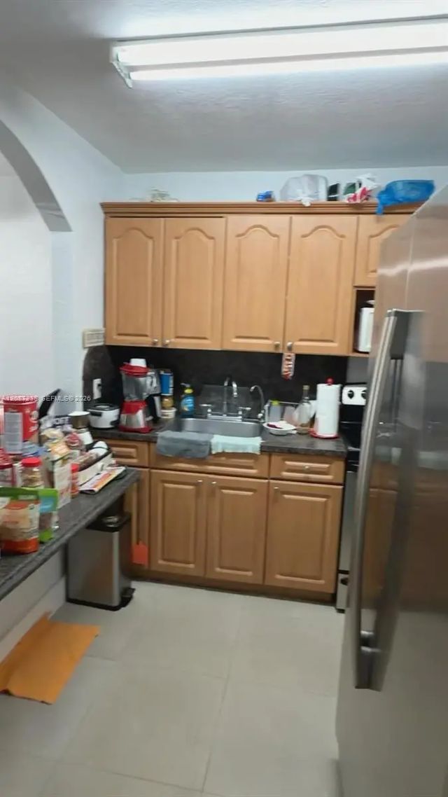 5 of 6 - 1225 W 35th Street #2a, Hialeah, FL