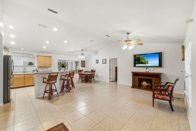 3 of 41 - 3613 Oakview Drive, Sebring, FL