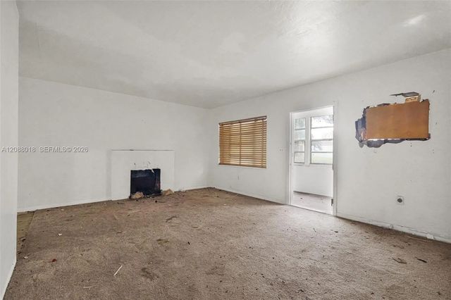 2 of 22 - 424 Minola Drive, Miami Springs, FL
