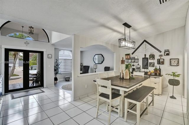 4 of 59 - 8971 Nw 150th Terrace, Miami Lakes, FL