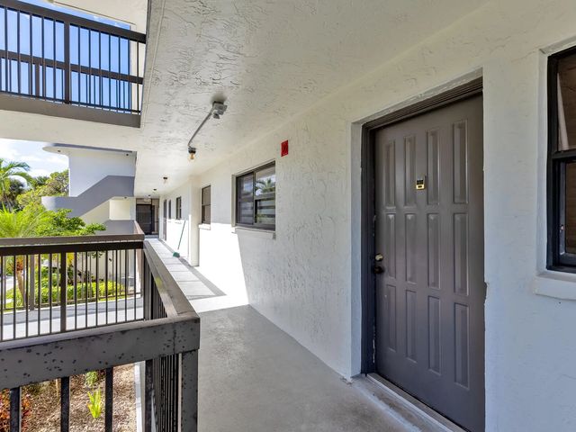 3 of 45 - 7579 Nw 79th Avenue #204, Tamarac, FL