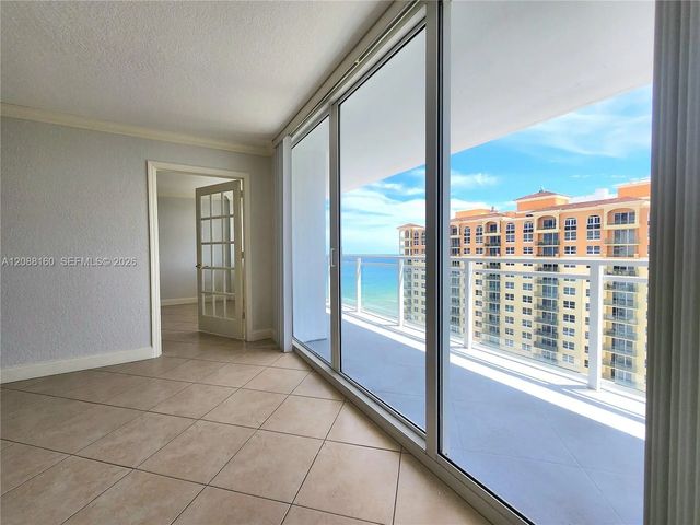 2030 S Ocean Drive #1710, Hallandale Beach