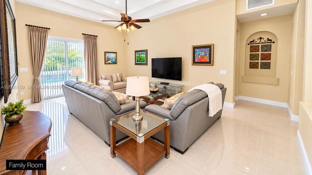 5 of 47 - 7104 Brunswick Circle, Boynton Beach, FL