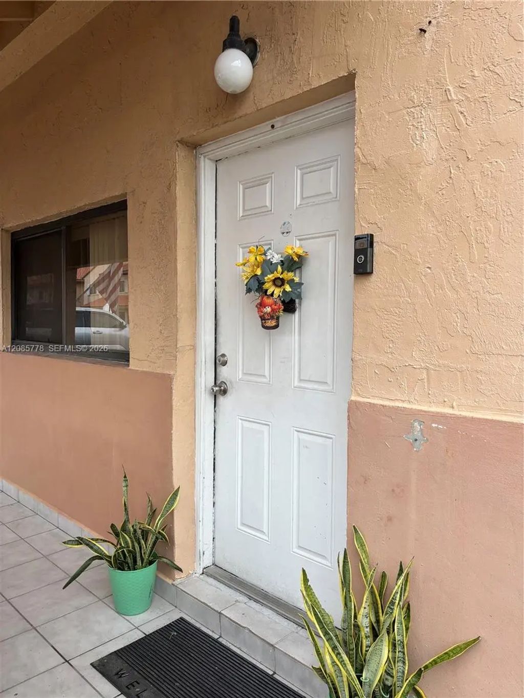 7861 W 29th Way #101, Hialeah