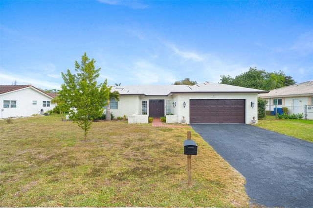 2 of 32 - 4221 Nw 107th Avenue, Coral Springs, FL
