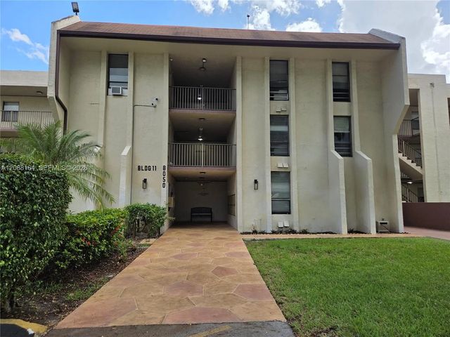 8050 W Mcnab Road #310, Tamarac