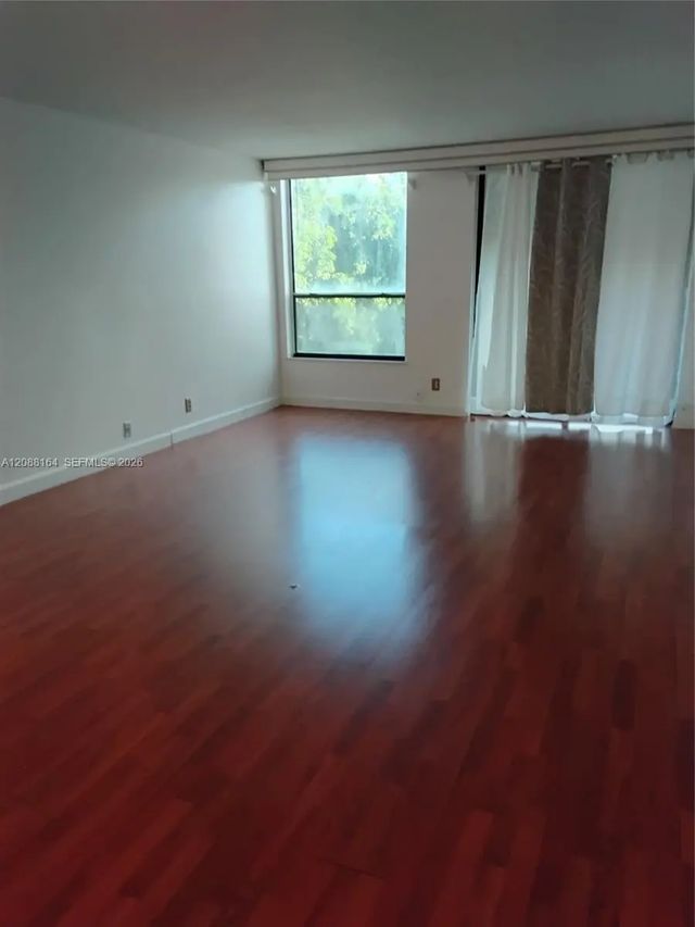 5 of 15 - 8050 W Mcnab Road #310, Tamarac, FL