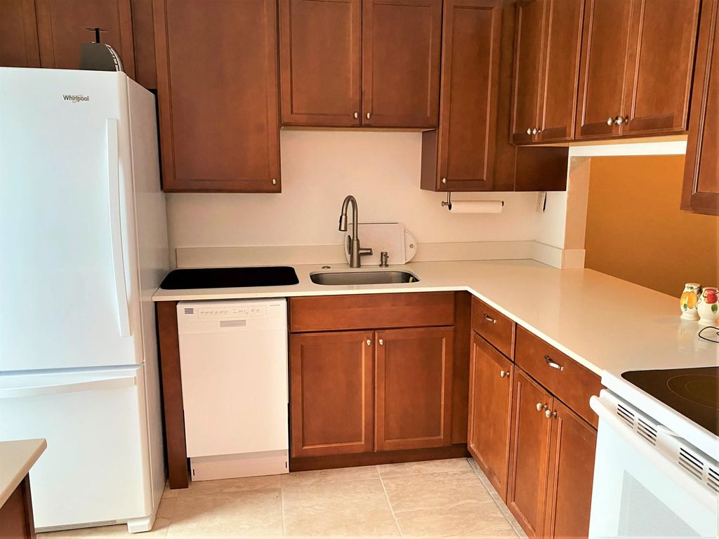 2615 Garden Drive N #310, Lake Worth