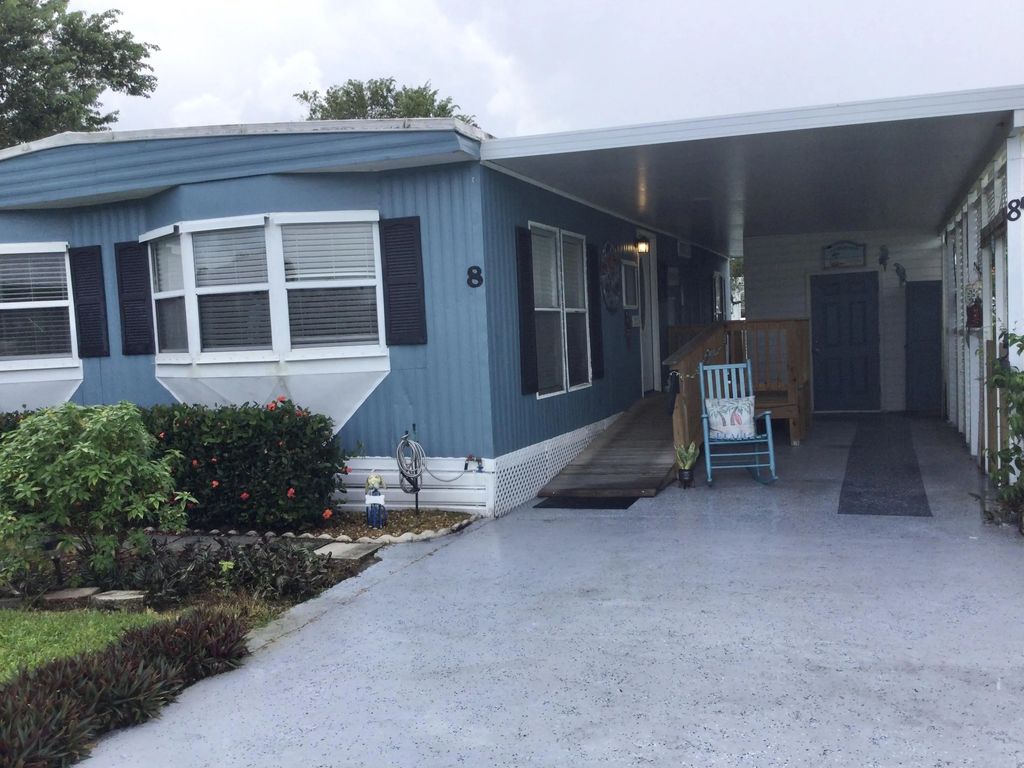 8 Santa Fe Lane, Port St. Lucie