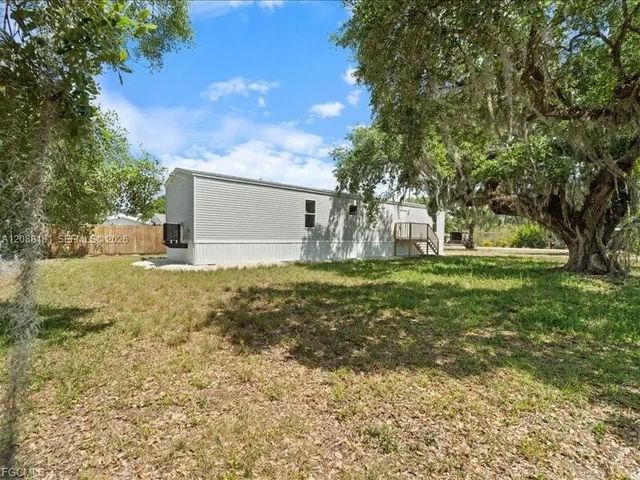 1038 Canopy Lane, Moore Haven