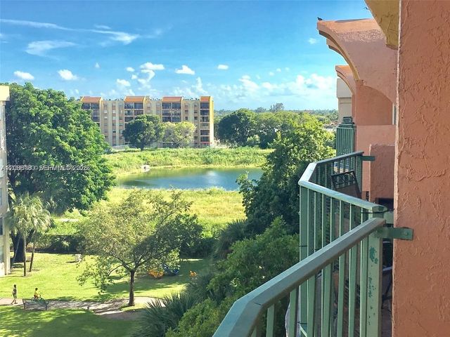 3 of 21 - 9360 Fontainebleau Boulevard #612, Miami, FL