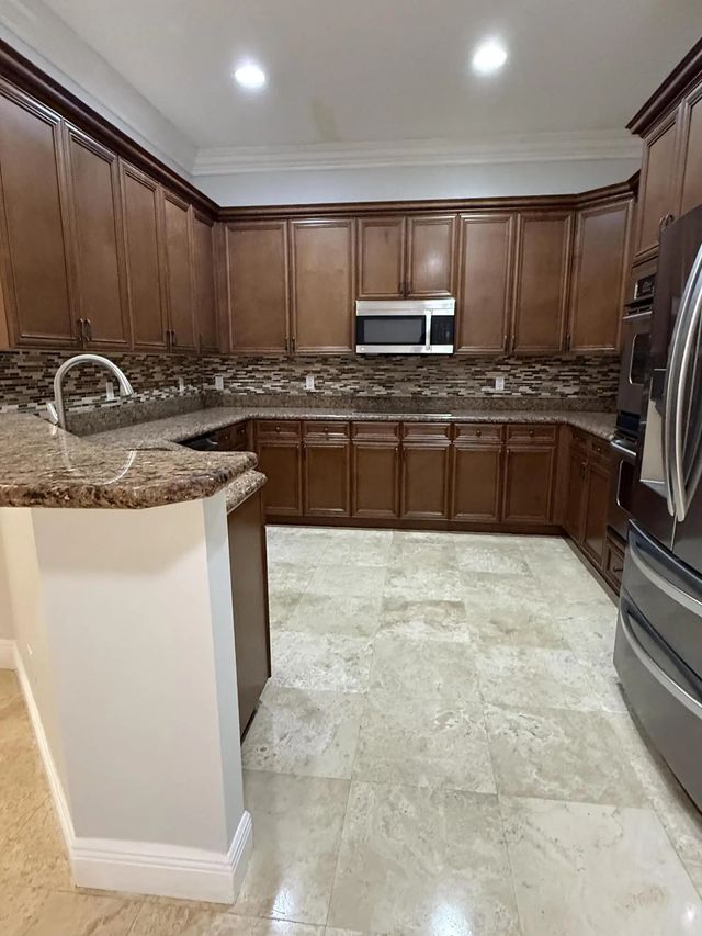 5 of 16 - 335 Ne 69th Circle, Boca Raton, FL