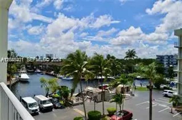 3 of 17 - 16570 Ne 26th Avenue #4d, North Miami Beach, FL