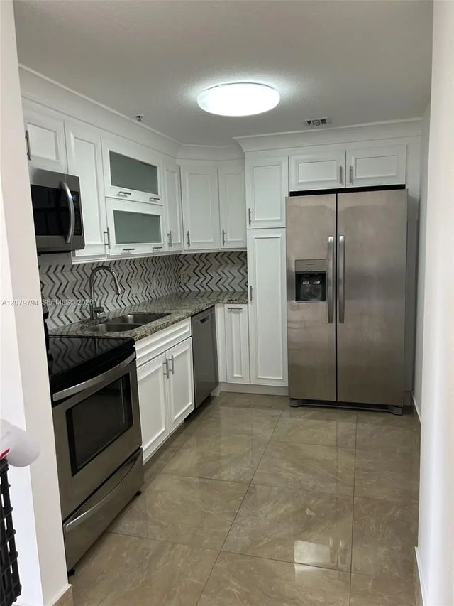4 of 17 - 5271 Sw 8th Street #313, Miami, FL