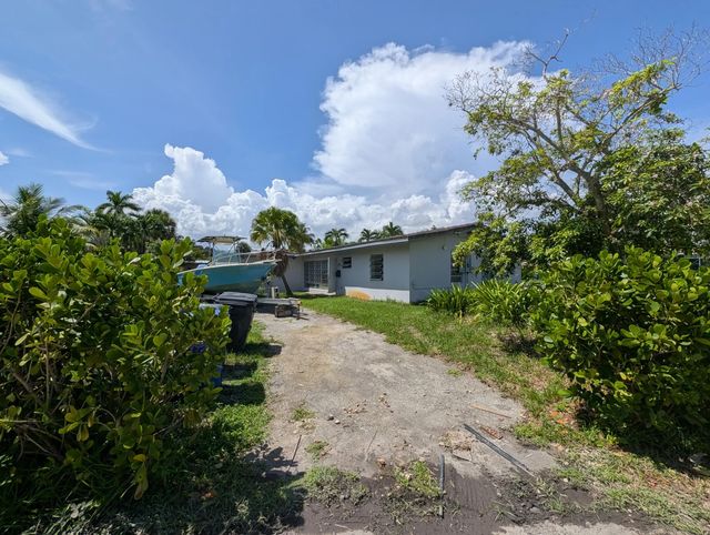 2 of 4 - 1509 Sw 5th Court, Fort Lauderdale, FL