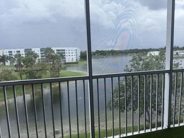 10730 Nw 66th Street #403, Doral