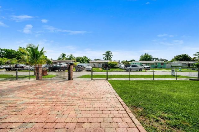 5 of 31 - 30334 Sw 158th Court, Homestead, FL