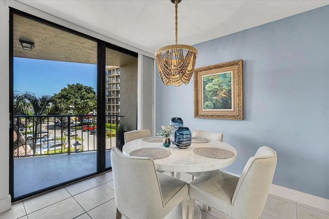 5 of 75 - 859 Jeffery Street #306, Boca Raton, FL