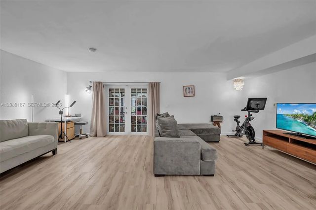 5 of 37 - 2771 Nw 47th Lane #2905, Lauderdale Lakes, FL