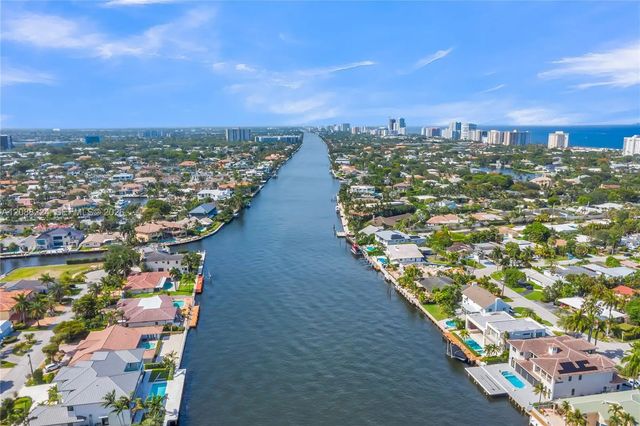 4 of 69 - 4615 W Tradewinds Avenue, Lauderdale-By-The-Sea, FL