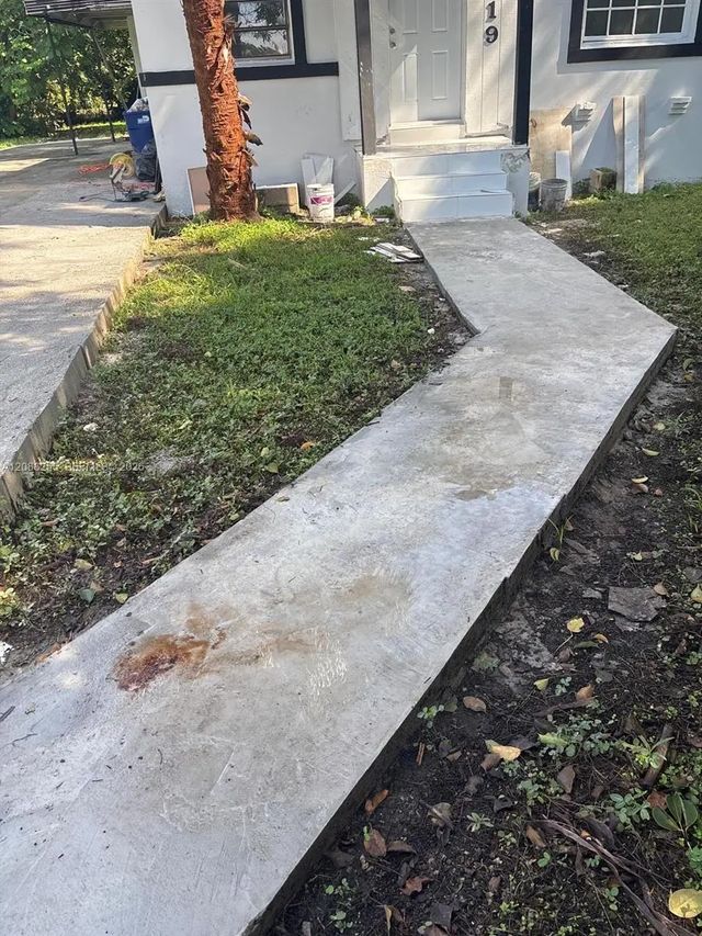 2 of 16 - 219 Ne 141st Street, Miami, FL