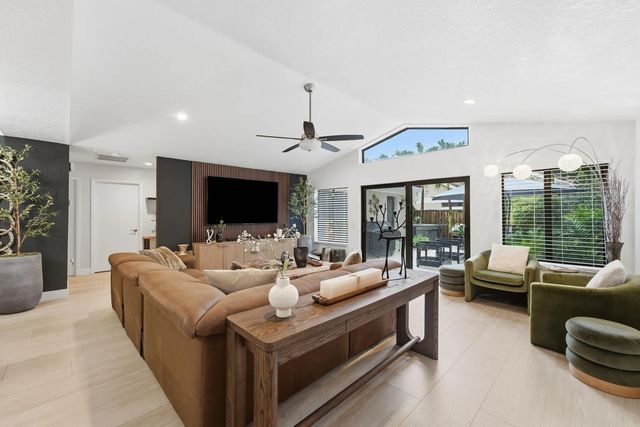 4 of 34 - 9701 Nw 18th Court, Plantation, FL