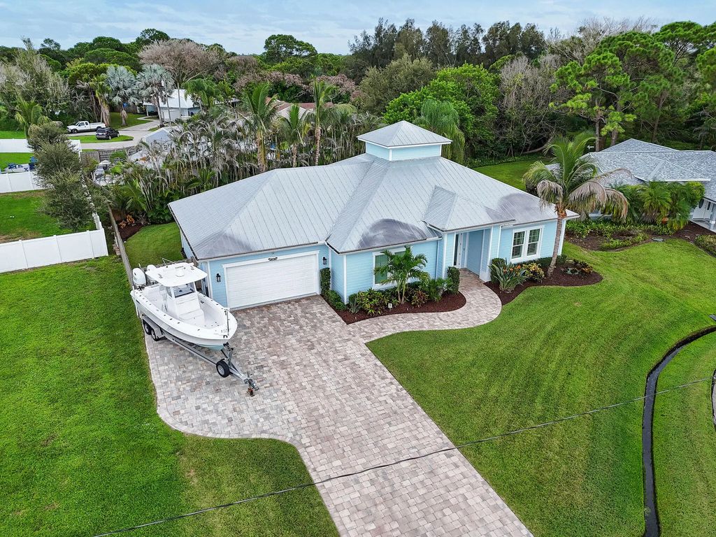 2532 Se Jason Place, Port St. Lucie