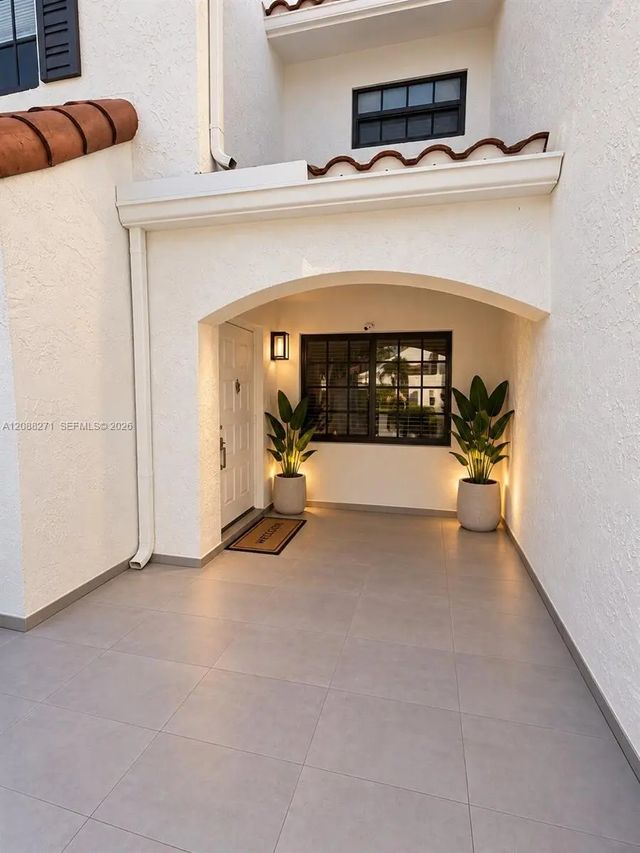 5 of 32 - 21204 Harbor Way #123-12, Aventura, FL