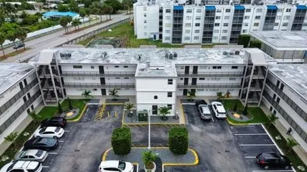 14195 Sw 87th Street #apt B207, Miami