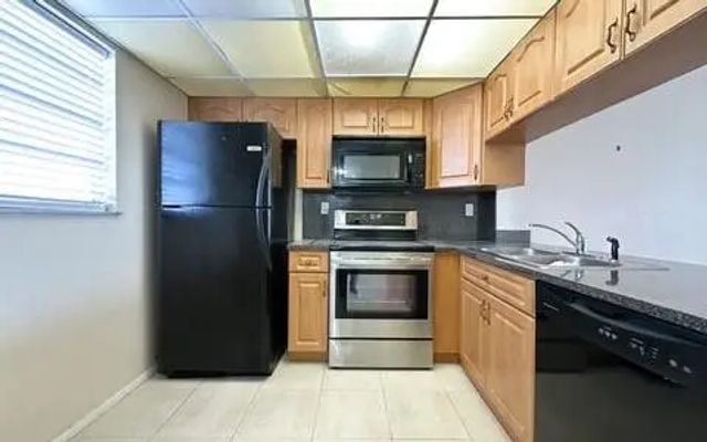 3 of 14 - 14195 Sw 87th Street #apt B207, Miami, FL